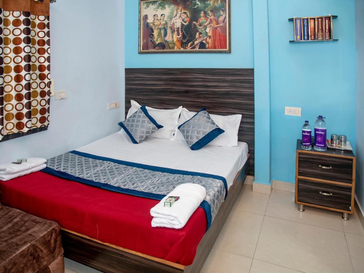 היידראבד Vrindavan Comfort Inn מראה חיצוני תמונה